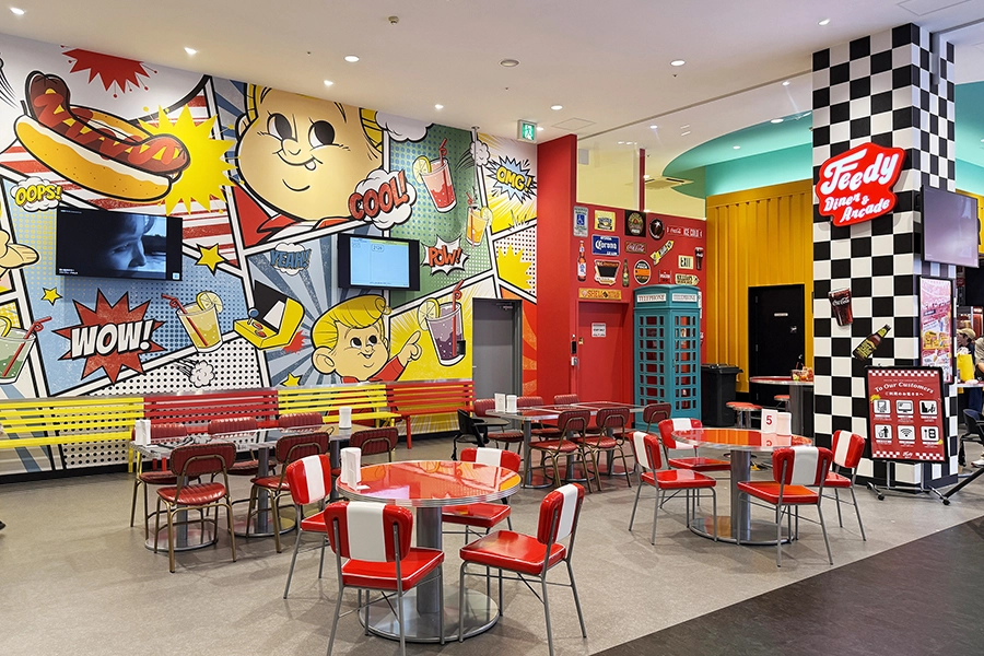 Feedy Diner & Arcade 南風原店
